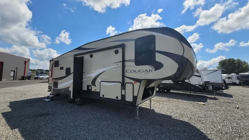 2019 Keystone RV COUGAR Cougar Half-Ton 27RLS