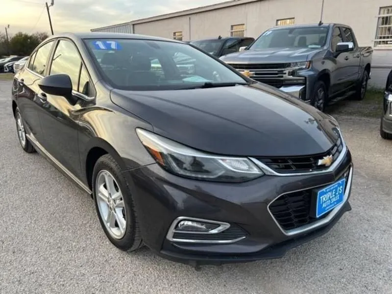 2017 Chevrolet Cruze LT 1.4L DOHC turbocharged Auto FWD