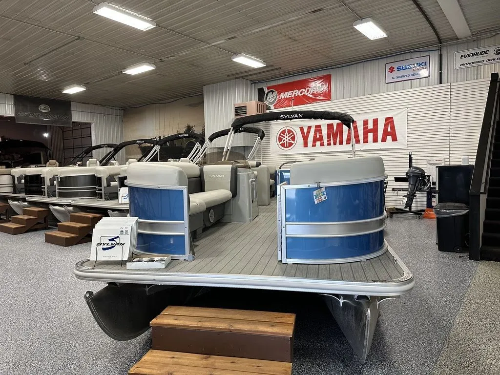 2024 Sylvan 8524 LZ - Yamaha 115hp - Layaway Program Going On Now!