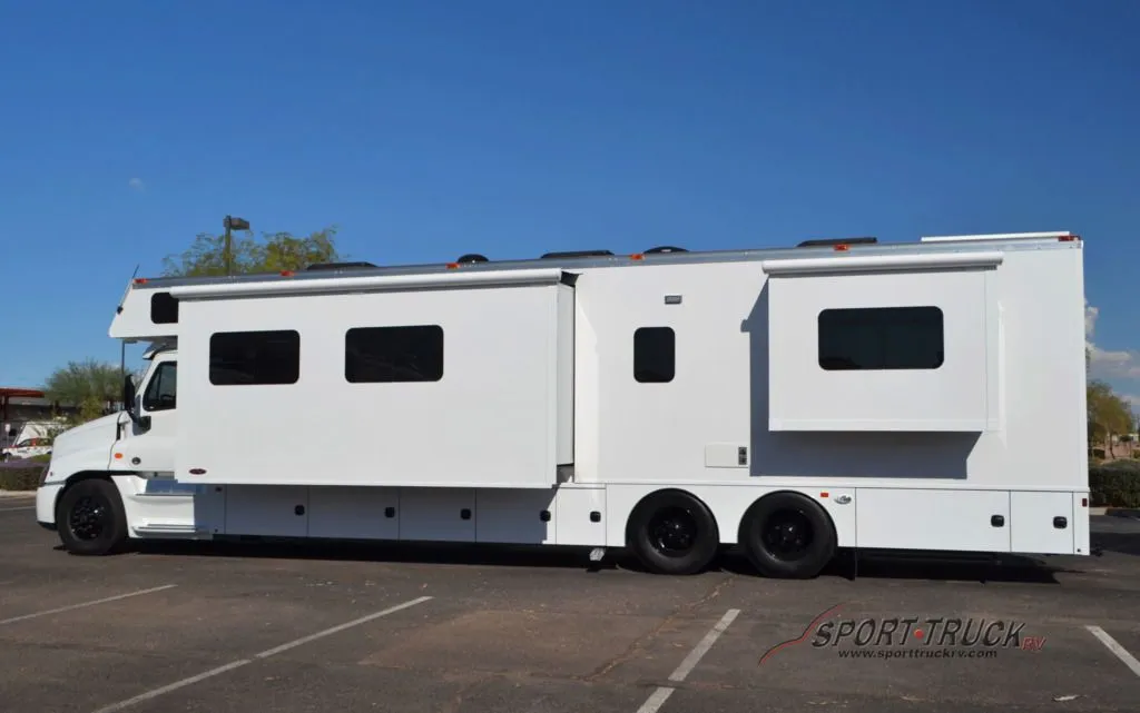 2017 Renegade 3400AM