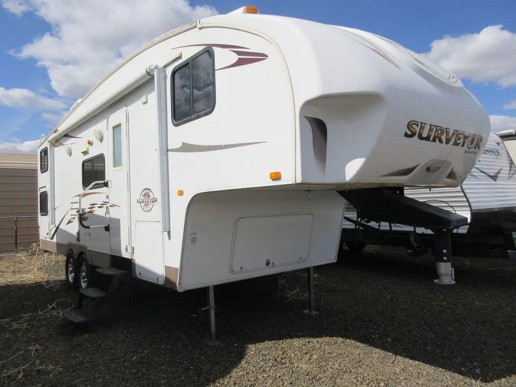 2010 Forest River 260BH