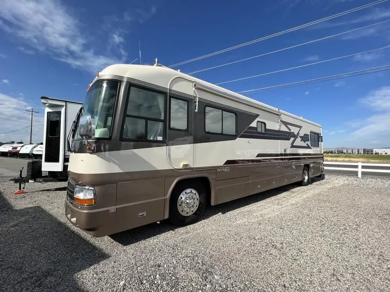 1997 COUNTRY COACH  450