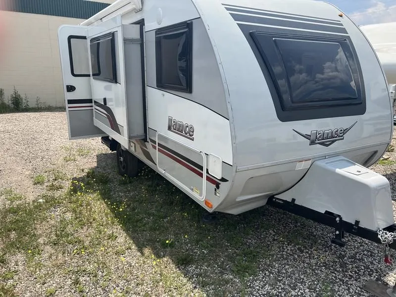 2019 Lance Travel Trailers 1475 s