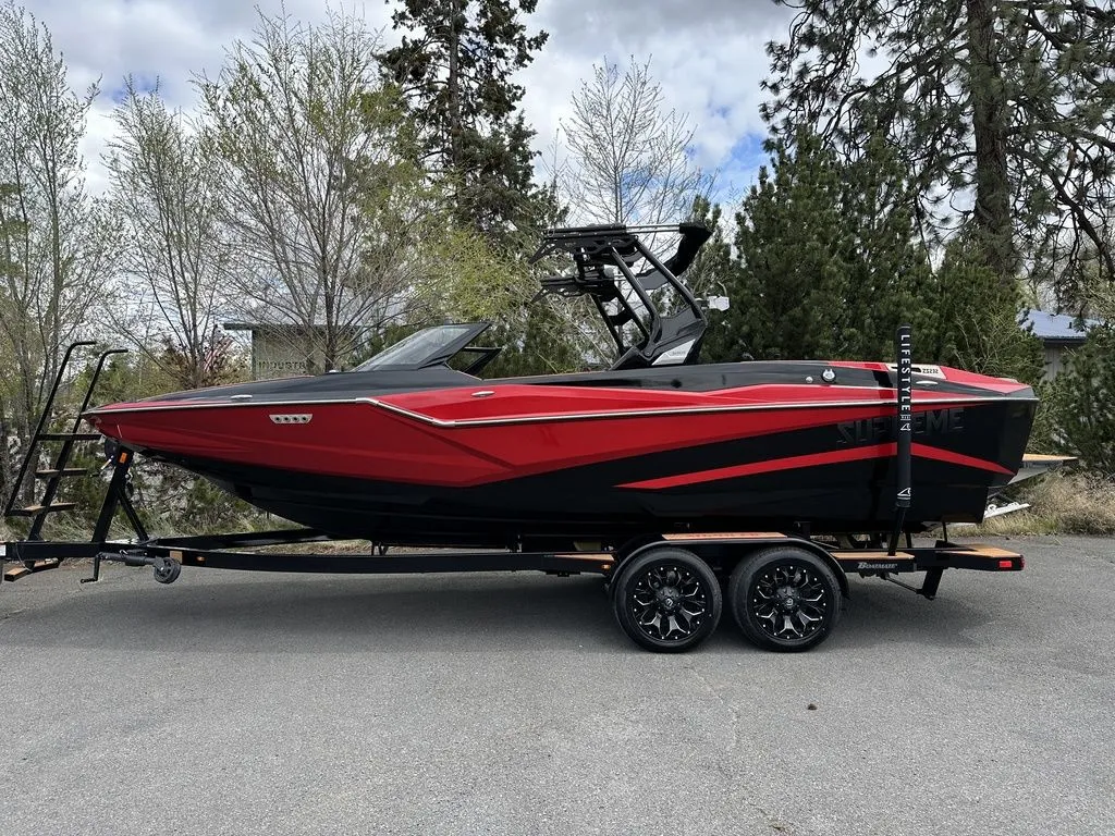 2023 Supreme Boats ZS232 in Bend, OR
