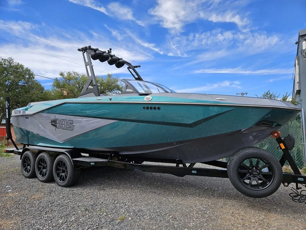 2024 Axis Wake Research T250