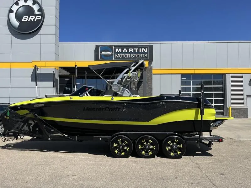 2019 MasterCraft X24