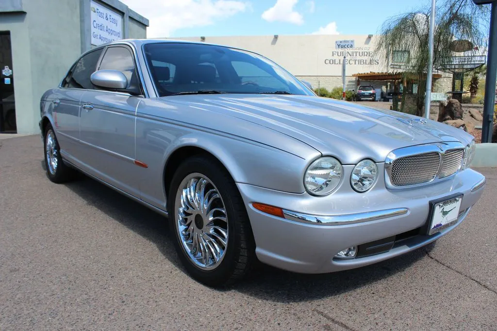 2004 Jaguar XJ