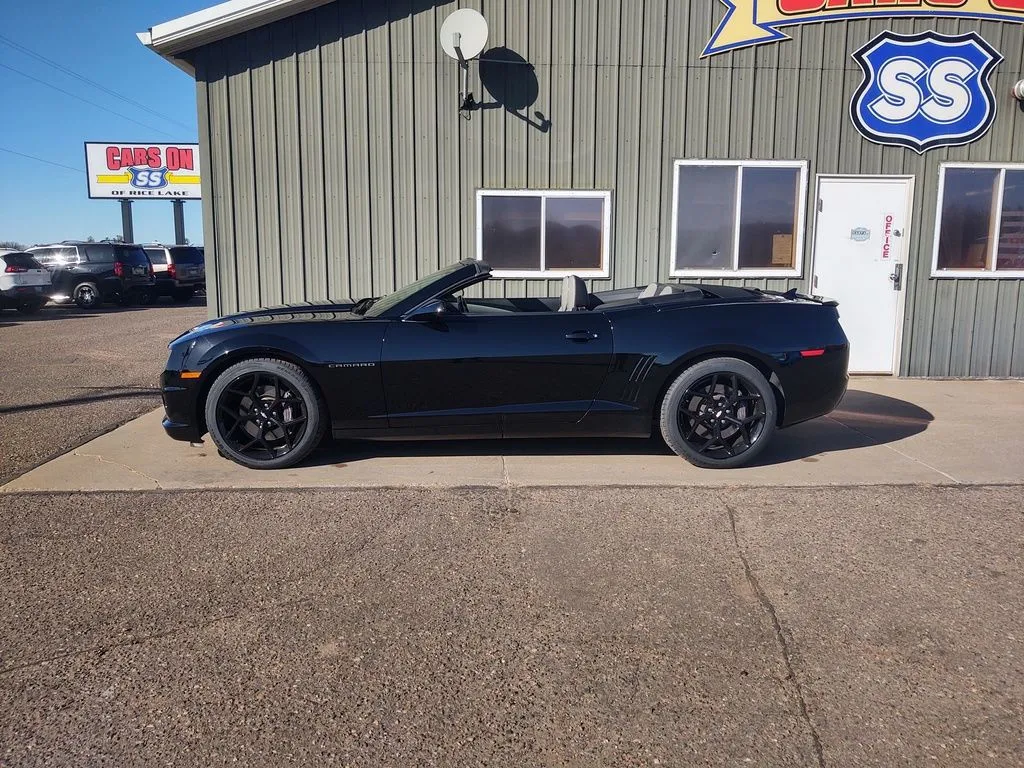 2013 Chevrolet Camaro convertible 2SS with RS! Blacked out! Sharp alloys, summer fun!