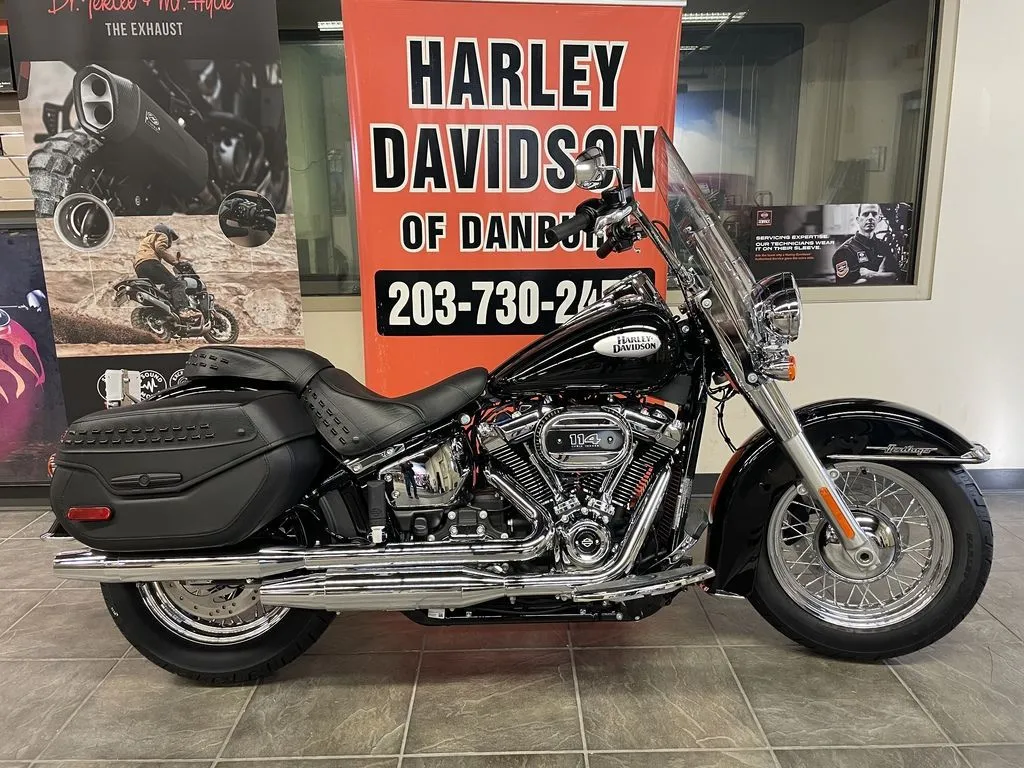 2024 Harley-Davidson FLHCS - Heritage Classic