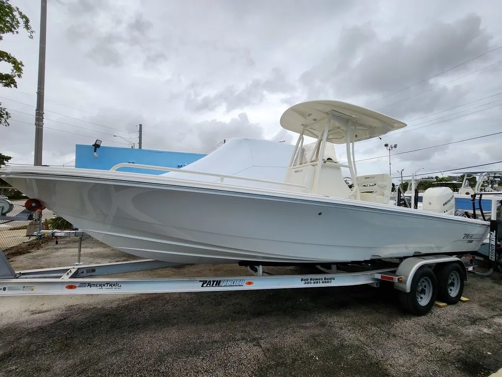 2023 Pathfinder Boats 2600 TRS in North Miami, FL