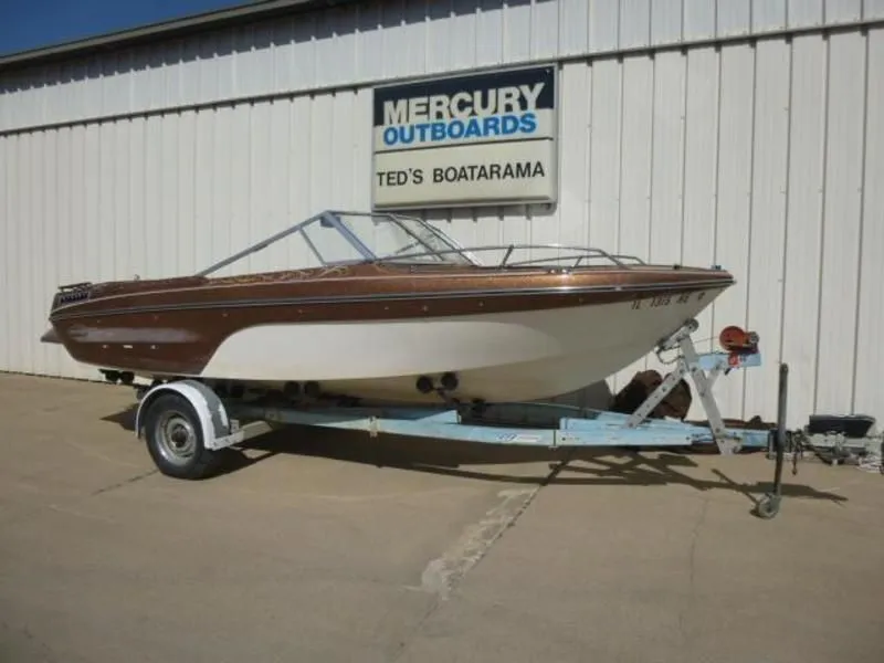 1978 Hammond 19' OPEN BOW RUNABOUT