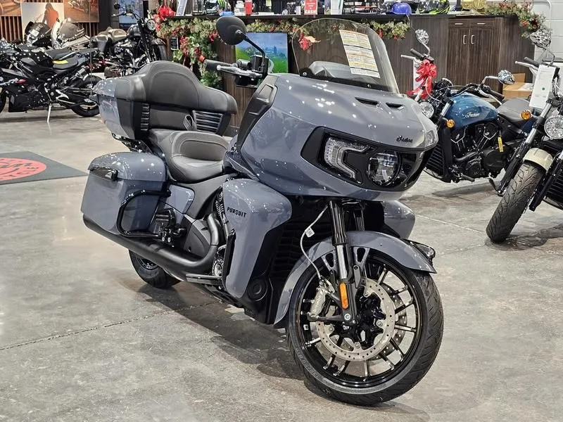2023 Indian Motorcycle Pursuit Dark Horse Stealth Gray