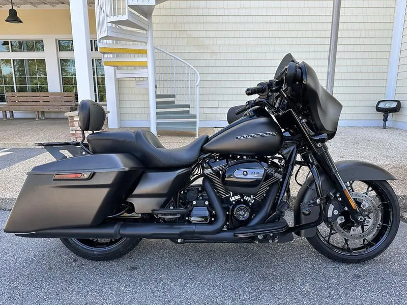 2020 Harley-Davidson FLHXS - Street Glide Special