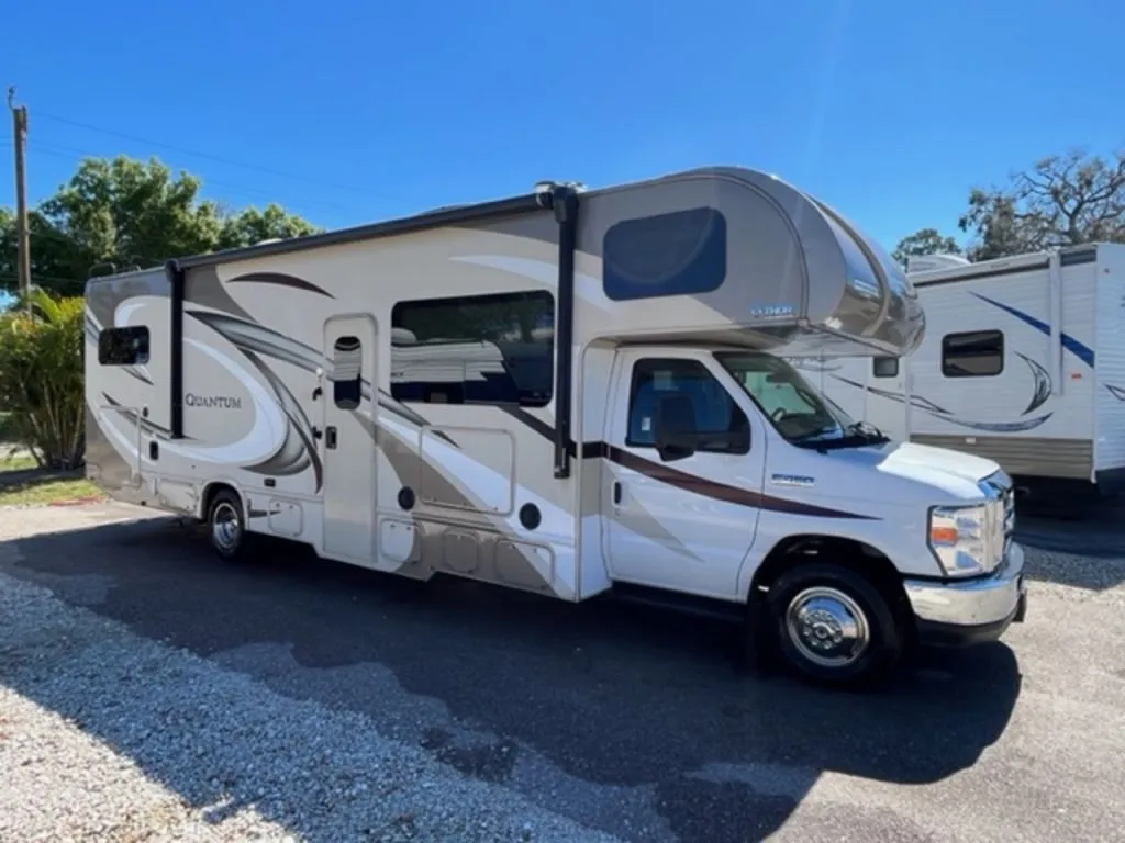 2018 Thor Motor Coach Quantum WS31