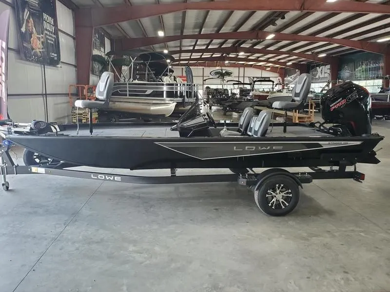 2024 Lowe Boats Stinger 195C