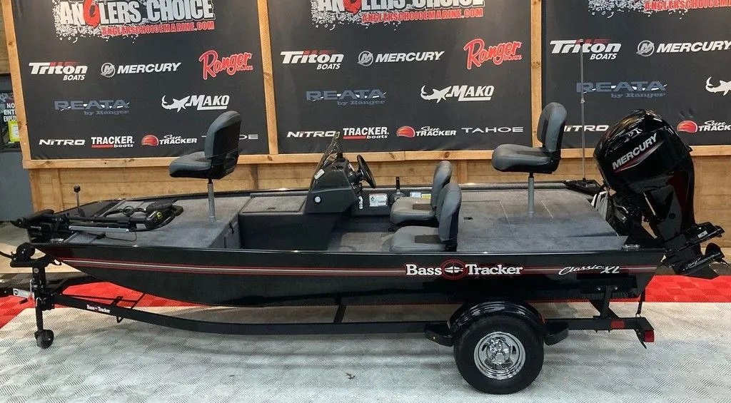 2024 Tracker Boats BASS TRACKER Classic XL