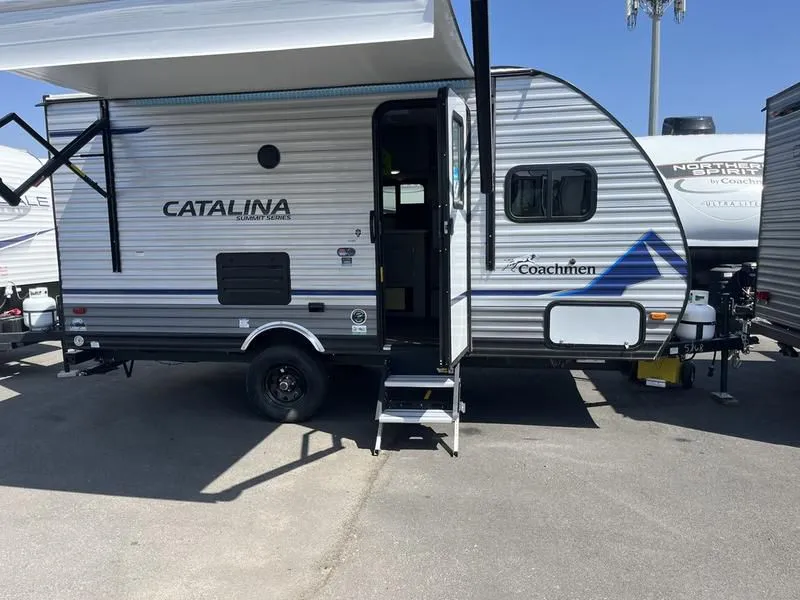 2023 Coachmen Catalina Summit Series 7 164RB