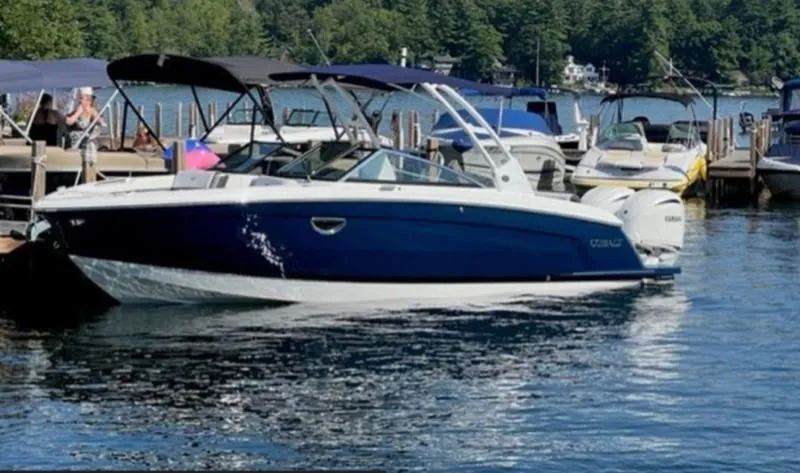2022 Cobalt Boats R8 Outboard in Meredith, NH