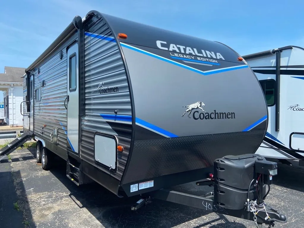 2022 Coachmen Catalina Legacy Edition 263BHSCK
