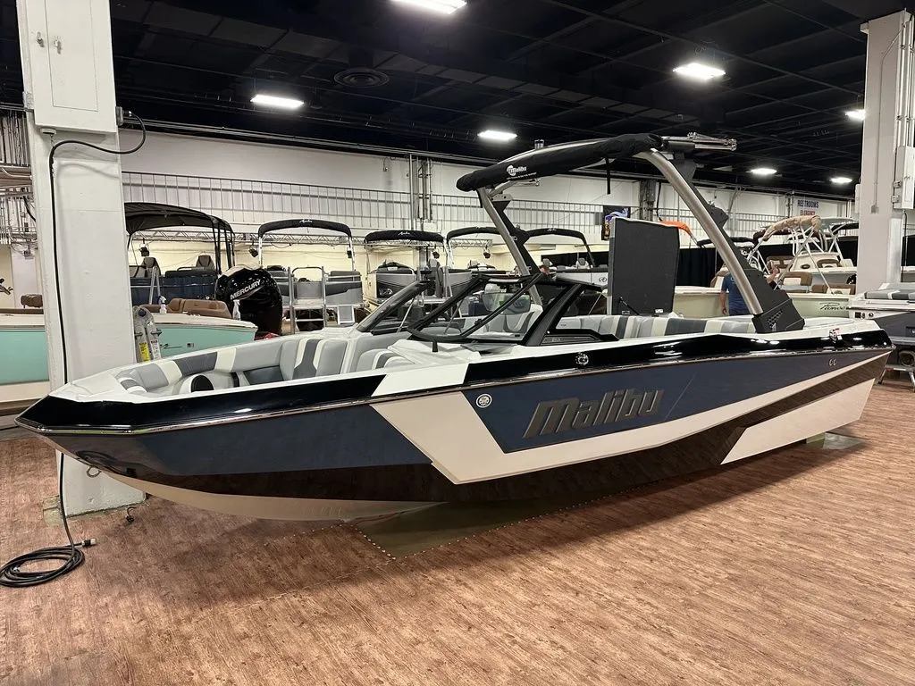 2024 Malibu Boats 21 LX-R in Seneca, SC