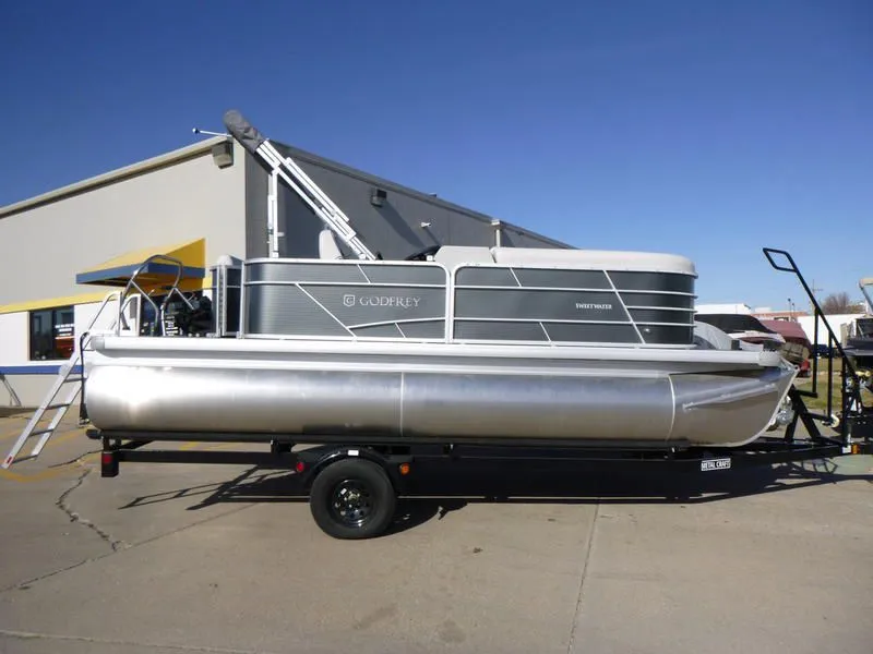 2023 Godfrey Pontoons Sweetwater Xperience 2086 CX