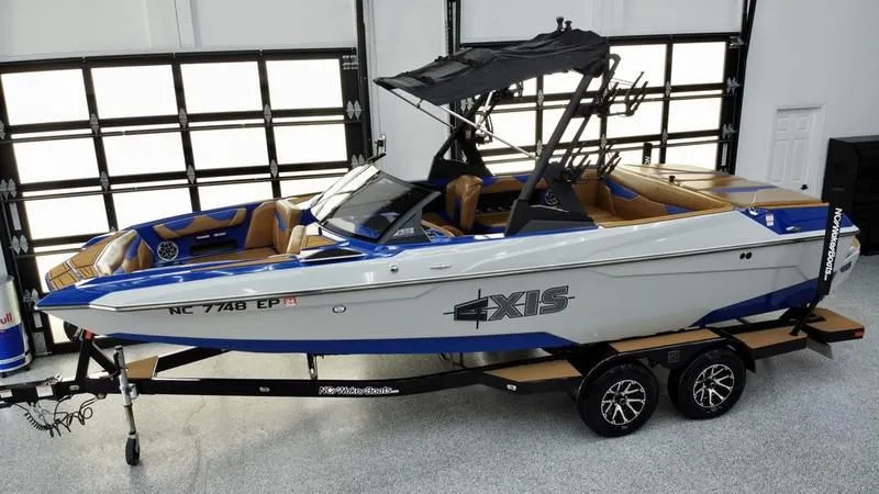 2020 Axis Wake Research A22