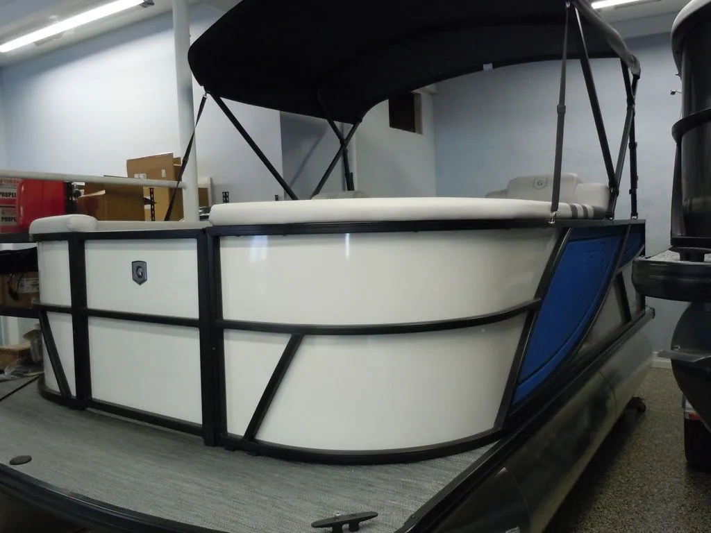 2023 Godfrey Pontoons Mighty G Cruise 1476 C