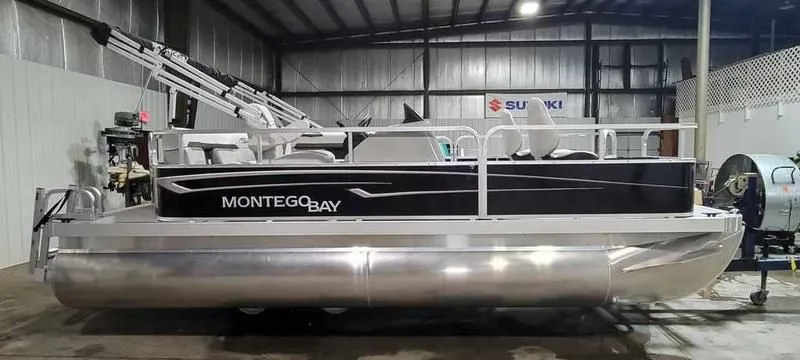 2024 Montego Bay Pontoons F8518