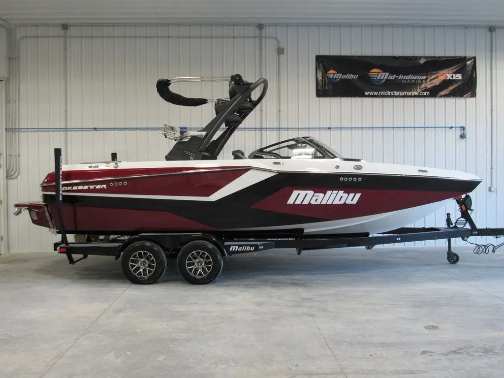 2024 Malibu Boats 23 MXZ