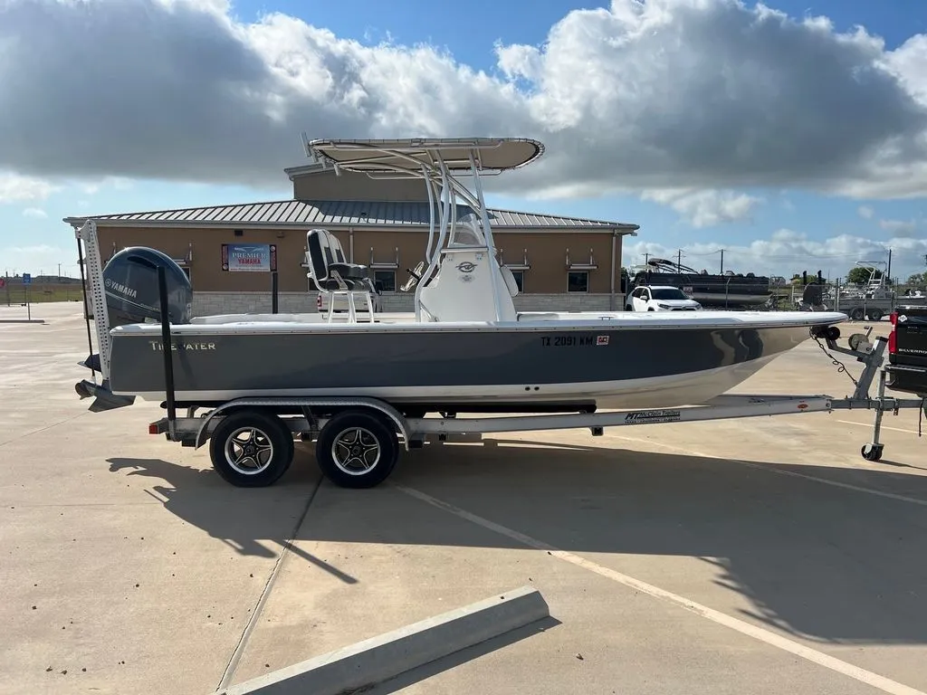 2022 TideWater Boats 2110 Bay Max Tunnel in Beaumont, TX