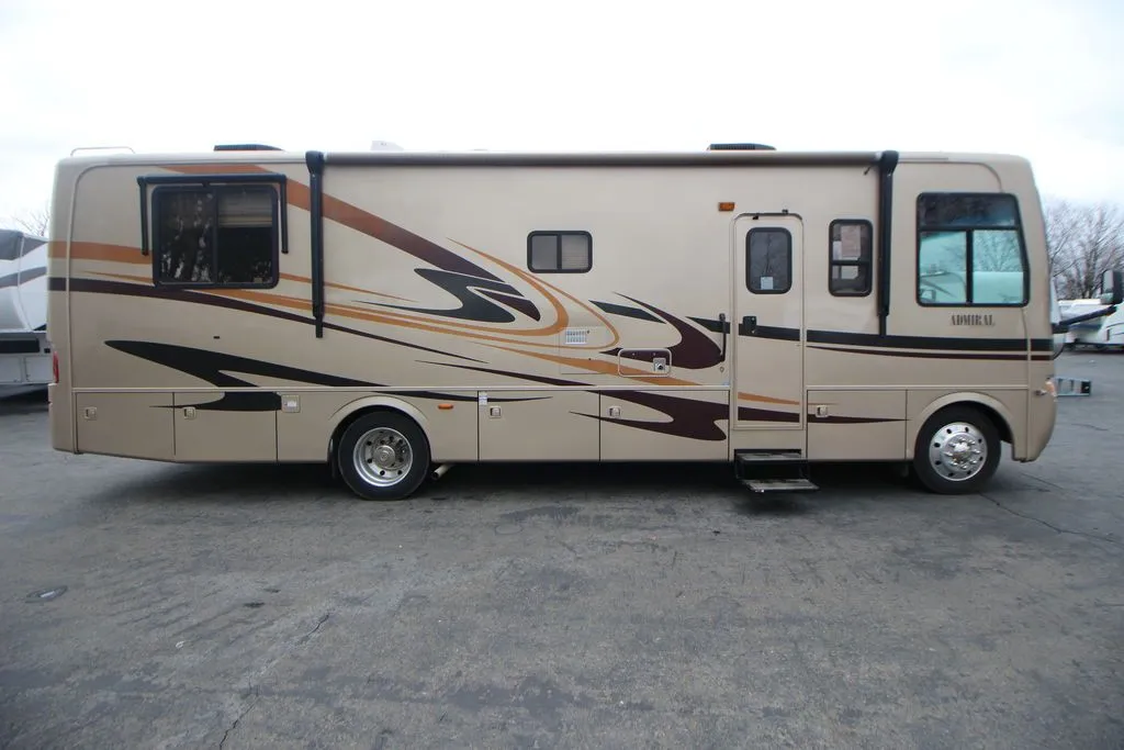 2008 Holiday Rambler Admiral 33SFS