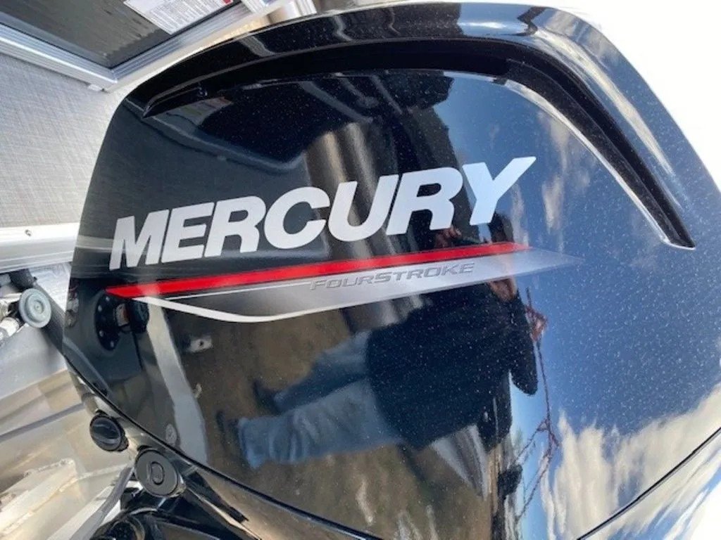 2024 Mercury Marine 115HP Command Thrust EFI Outboard *New