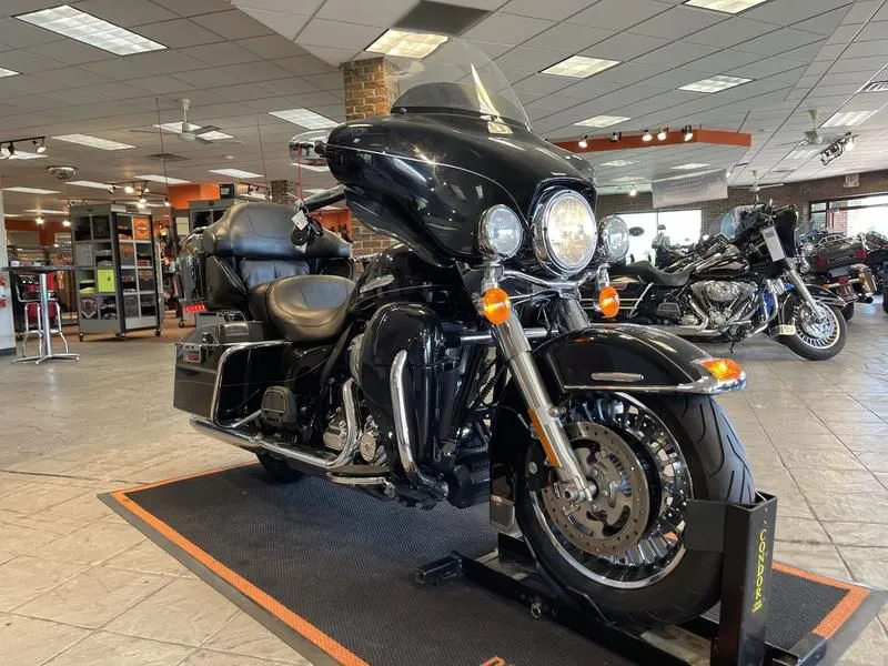 2013 Harley-Davidson FLHTK - Electra Glide Ultra Limited