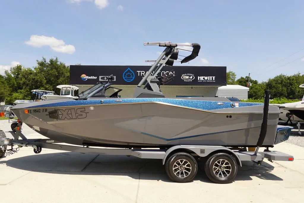 2022 Axis Wake Research T220