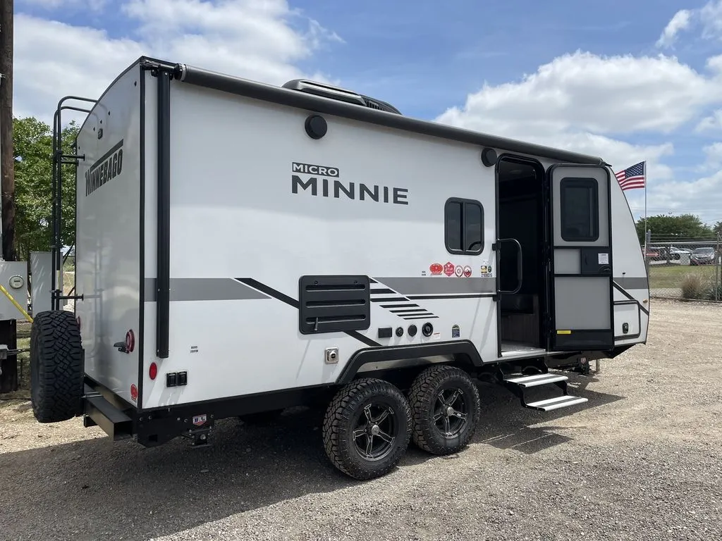 2022 Winnebago Micro Minnie 2108DS