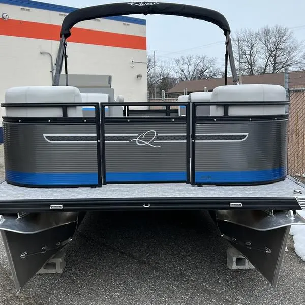 2024 Qwest Pontoons 816 E-Class RLS L