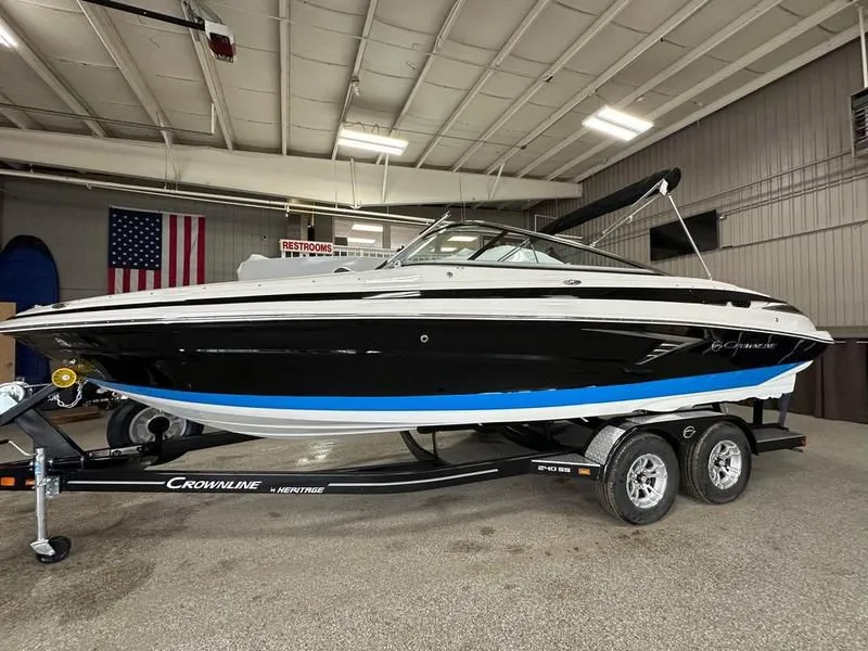 2023 Crownline 240 SS in Fox Lake, IL