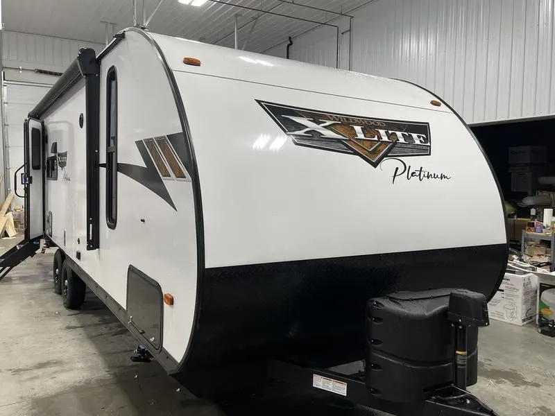 2023 Forest River Wildwood X-Lite Midwest 24RLXLX