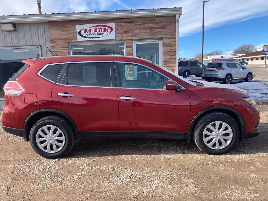 2015 Nissan Rogue S