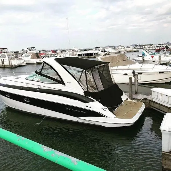 2009 Crownline 32 Sport Cruiser