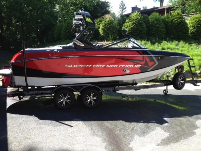 2014 Nautique G21