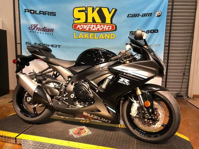 2024 Suzuki GSX-R750