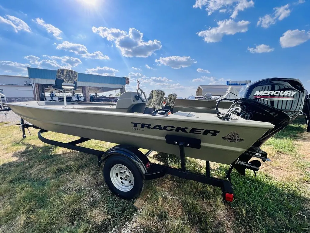 2024 Tracker Boats GRIZZLY 1754 SC