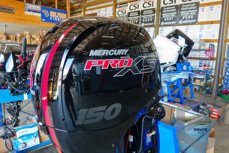 2024 Mercury Marine Pro XS 150 hp