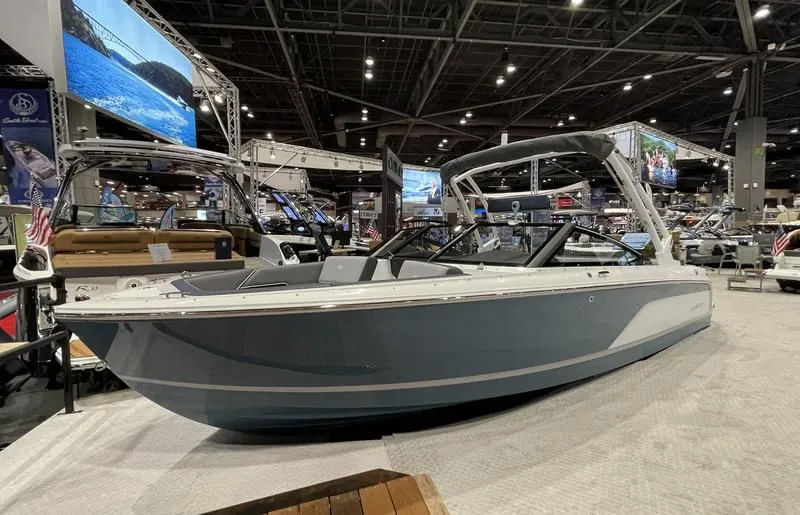 2024 Cobalt Boats CS23 Surf-New in Seattle, WA