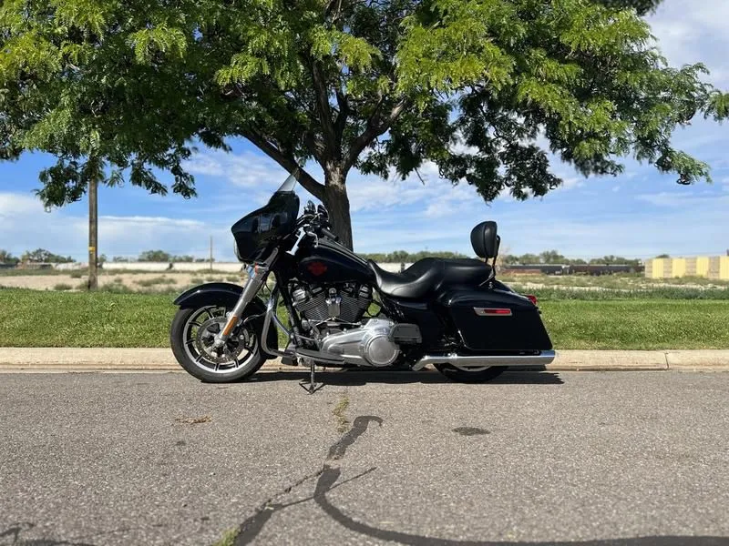 2021 Harley-Davidson FLHT - Electra Glide Standard