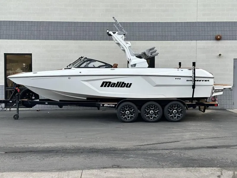 2024 Malibu Boats 24 MXZ in St. George, UT