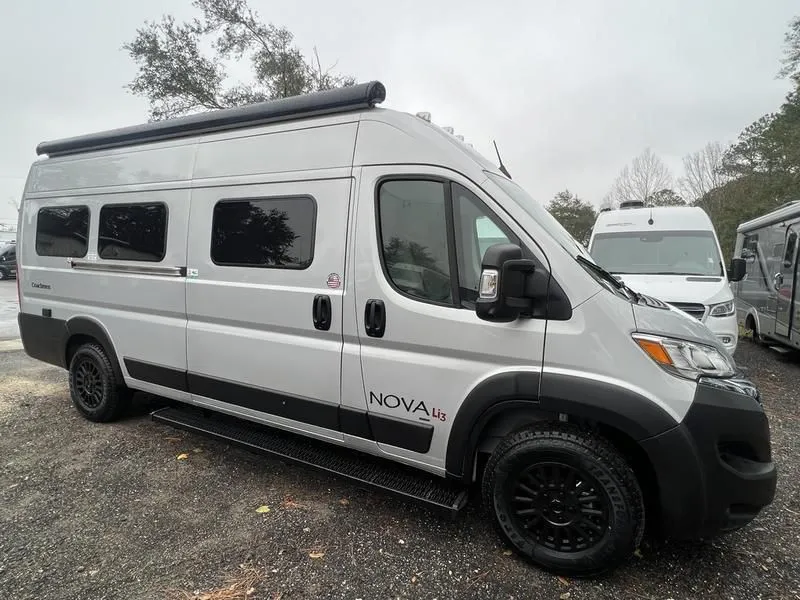 2024 Coachmen NOVA Nova 20C Li3
