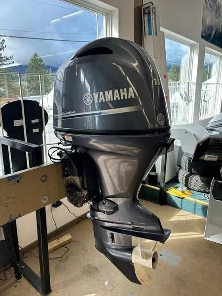 2016 Yamaha Marine F115LB