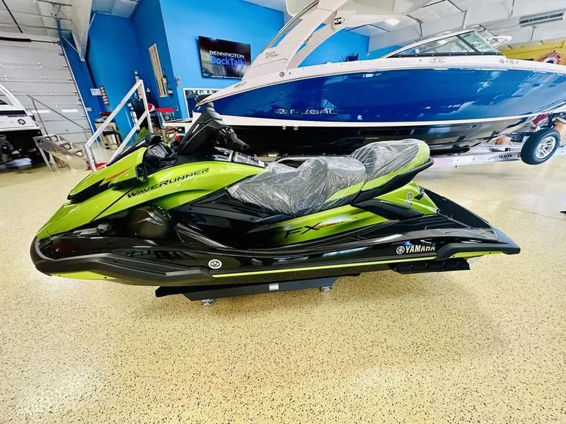 2024 Yamaha Waverunners FX Cruiser SVHO with Audio System in James Creek, PA